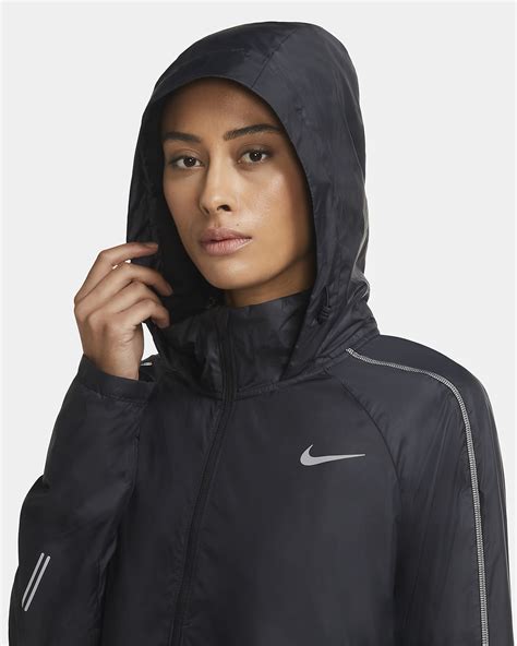 Nike running jackets for women